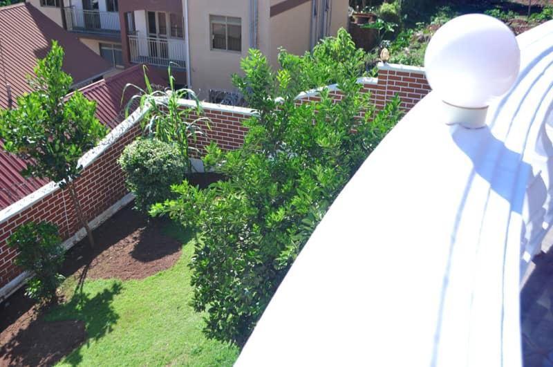 Plot 4 Kavuma Close Villa Kampala Bagian luar foto