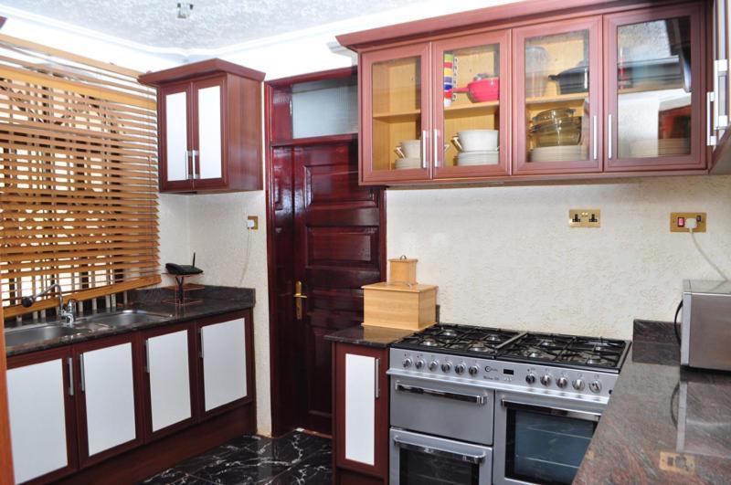Plot 4 Kavuma Close Villa Kampala Bagian luar foto